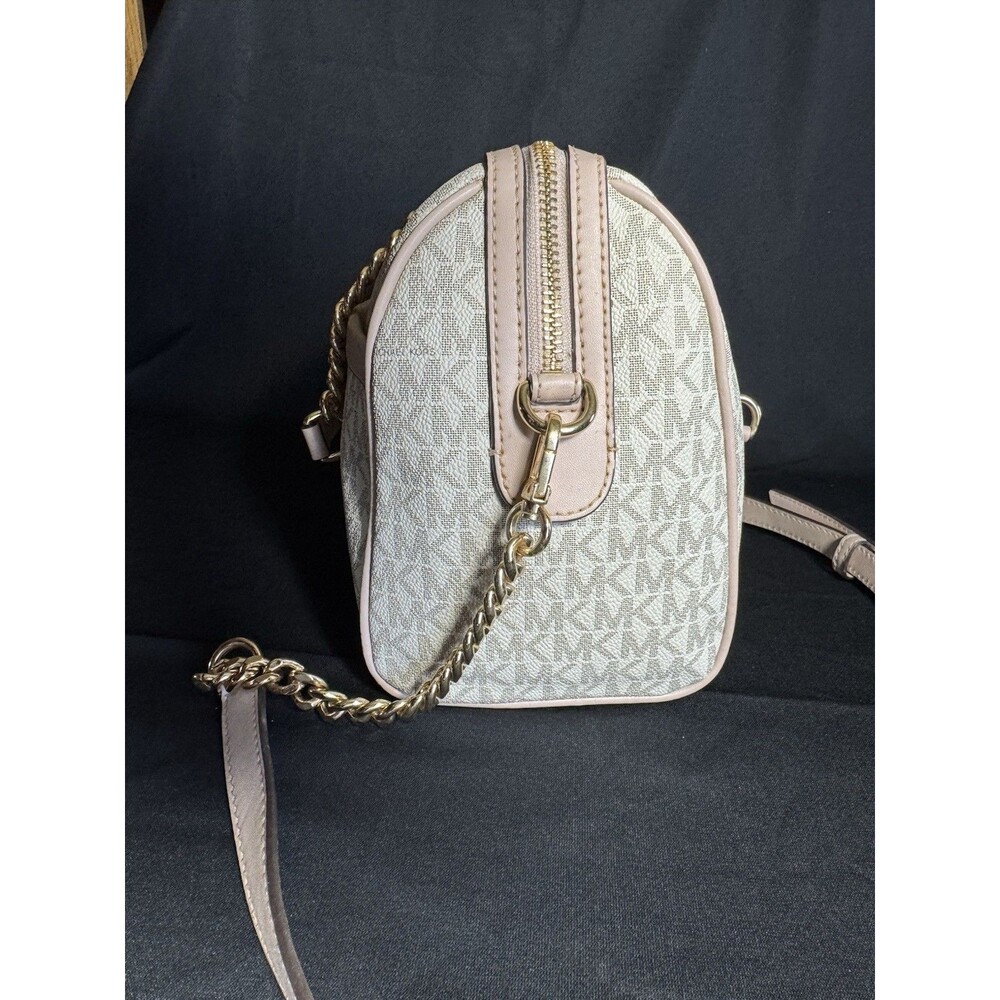 MICHAEL KORS BLAIRE VANILLA PINK LOGO GOLD CHAIN MED DUFFLE SATCHEL BAG *READ*** - Picture 7 of 13